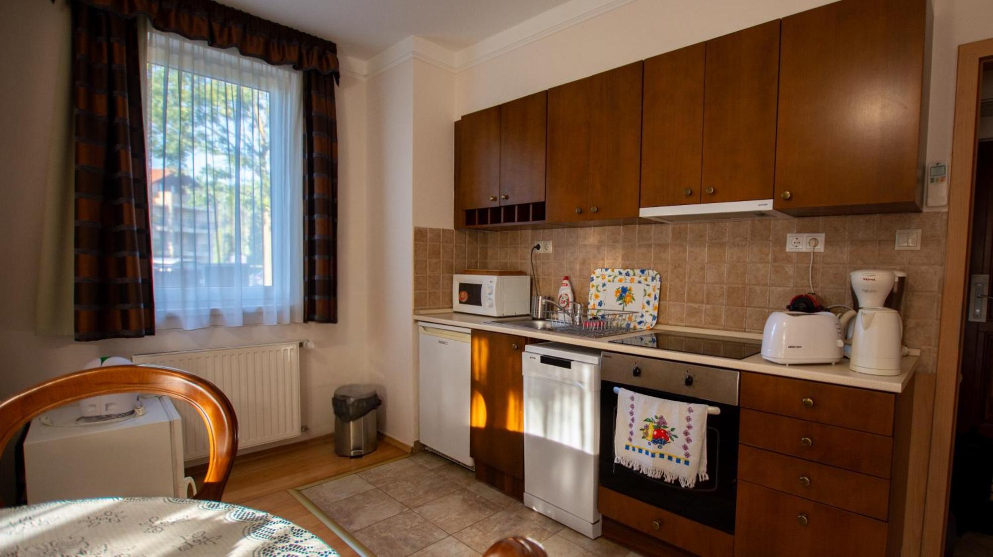 Bernadett Villa Apartman 3 Бюк Экстерьер фото
